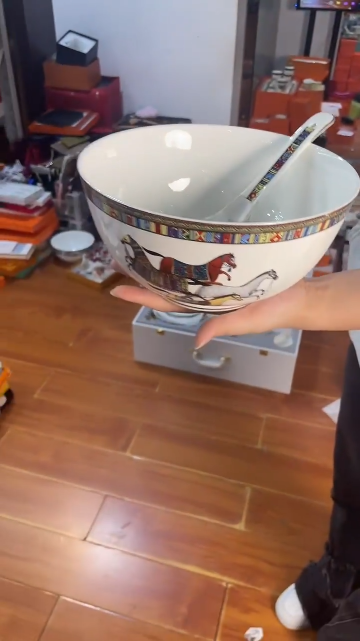 杯鸿辉家品牌瓷器，京东包邮！