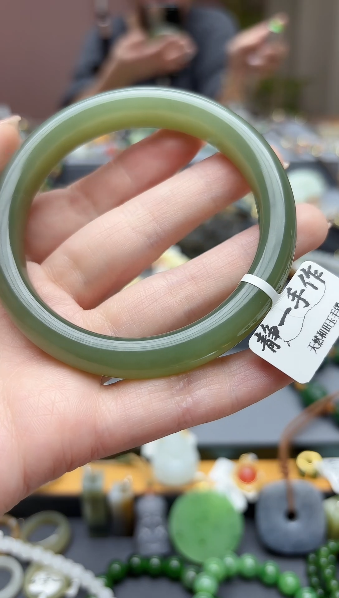 未镶嵌手镯和田玉天然和田玉手镯57圈口