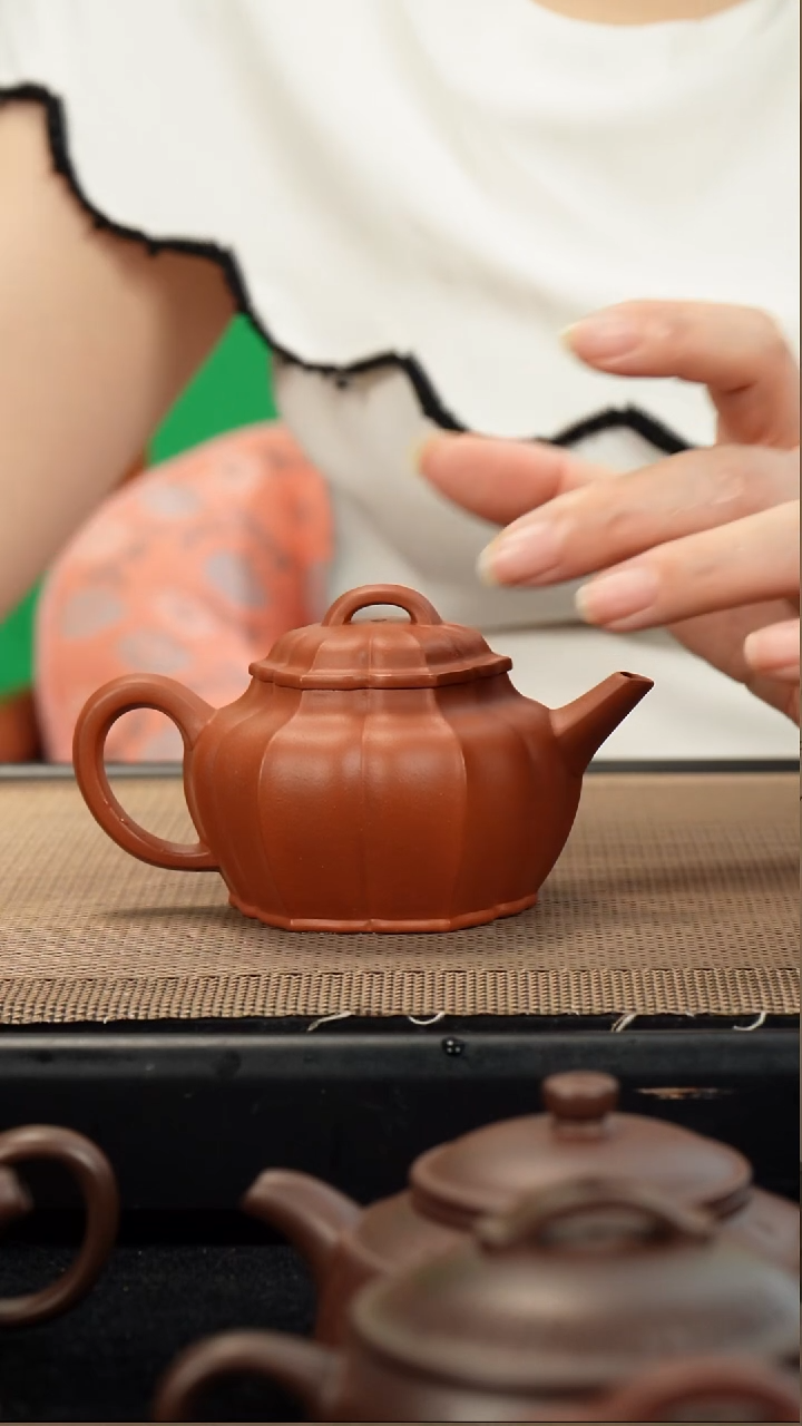 茶壶紫砂生砂朱泥筋纹培风150