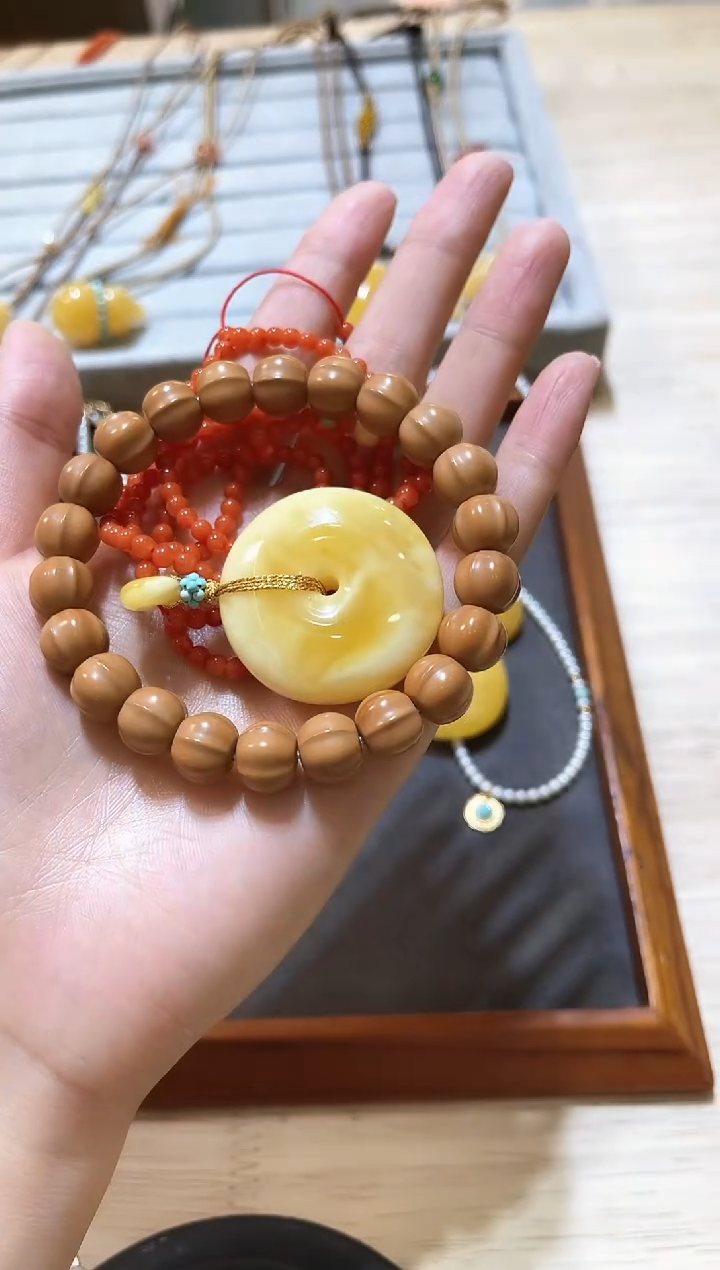 把件非洲紫檀（红花梨）可**乐随型手串