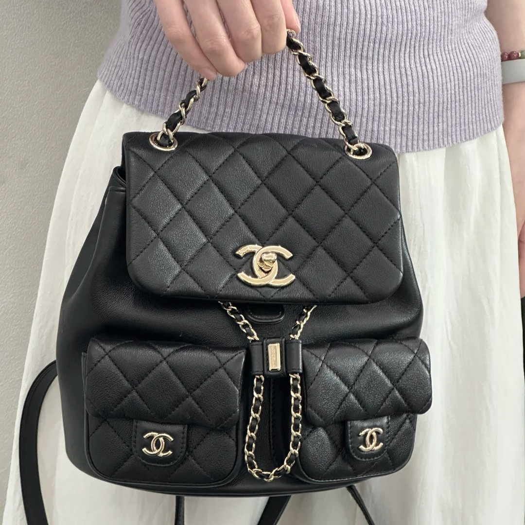 99新 Chanel/香奈儿 【柳柳活动】23P Duma 口盖双肩包 中号