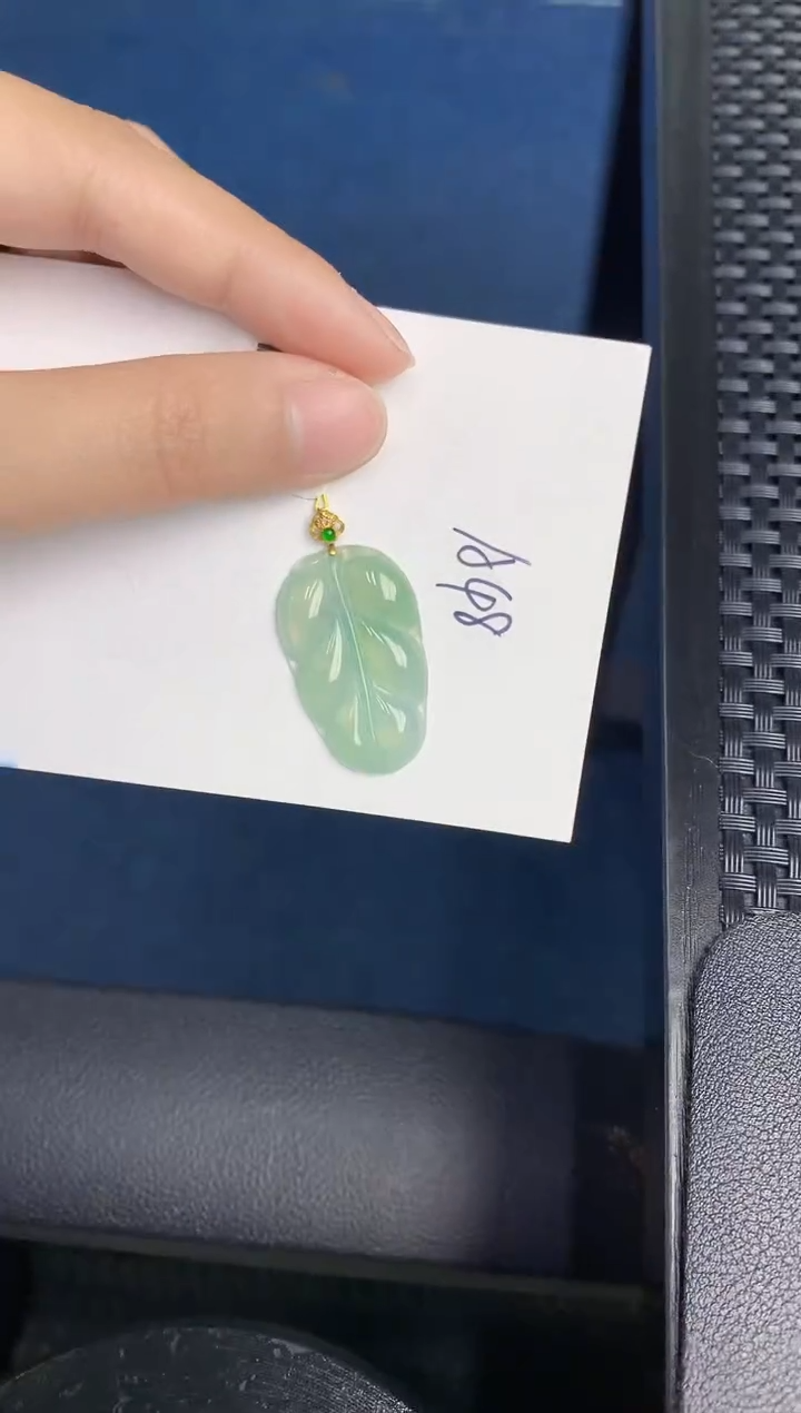 【闪购商品】翡翠颈饰18K金镶嵌000000000