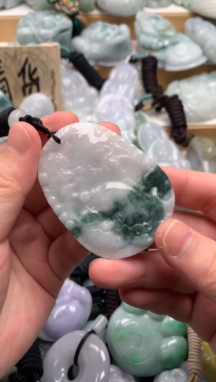 吊坠(不含链)未镶嵌翡翠1