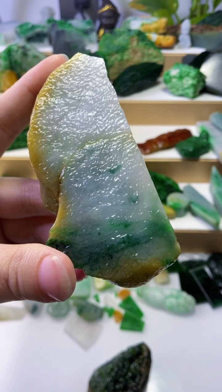 颈饰未镶嵌翡翠渔****人296天然翡翠