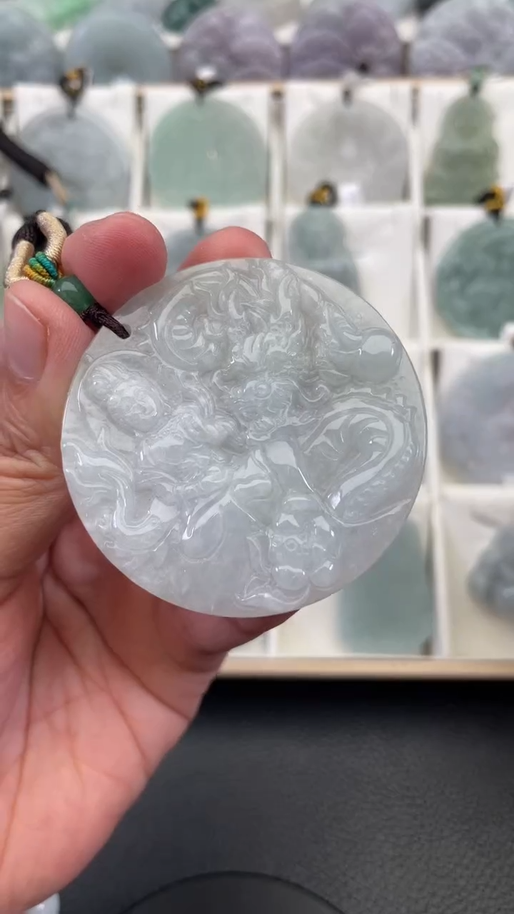 颈饰未镶嵌翡翠天然缅甸翡翠A货102