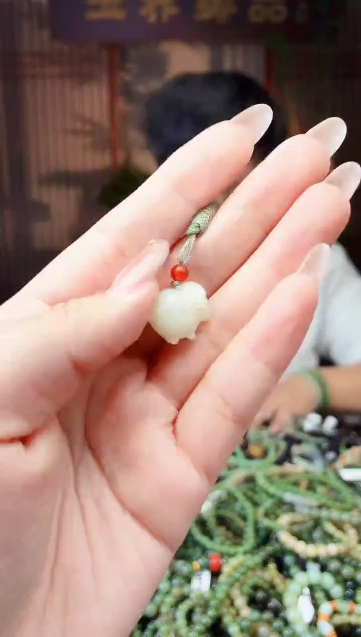 颈饰未镶嵌和田玉多样性发货拍一发一