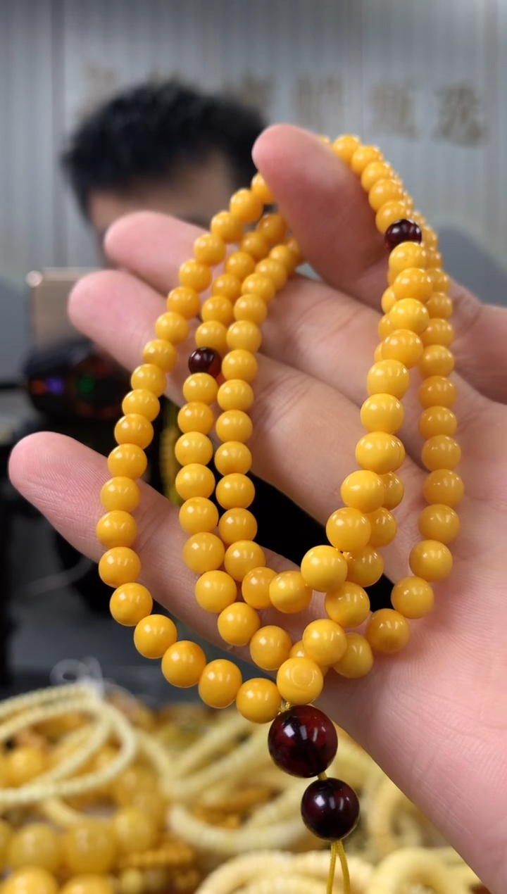 【闪购商品】琥珀裸石未镶嵌链子