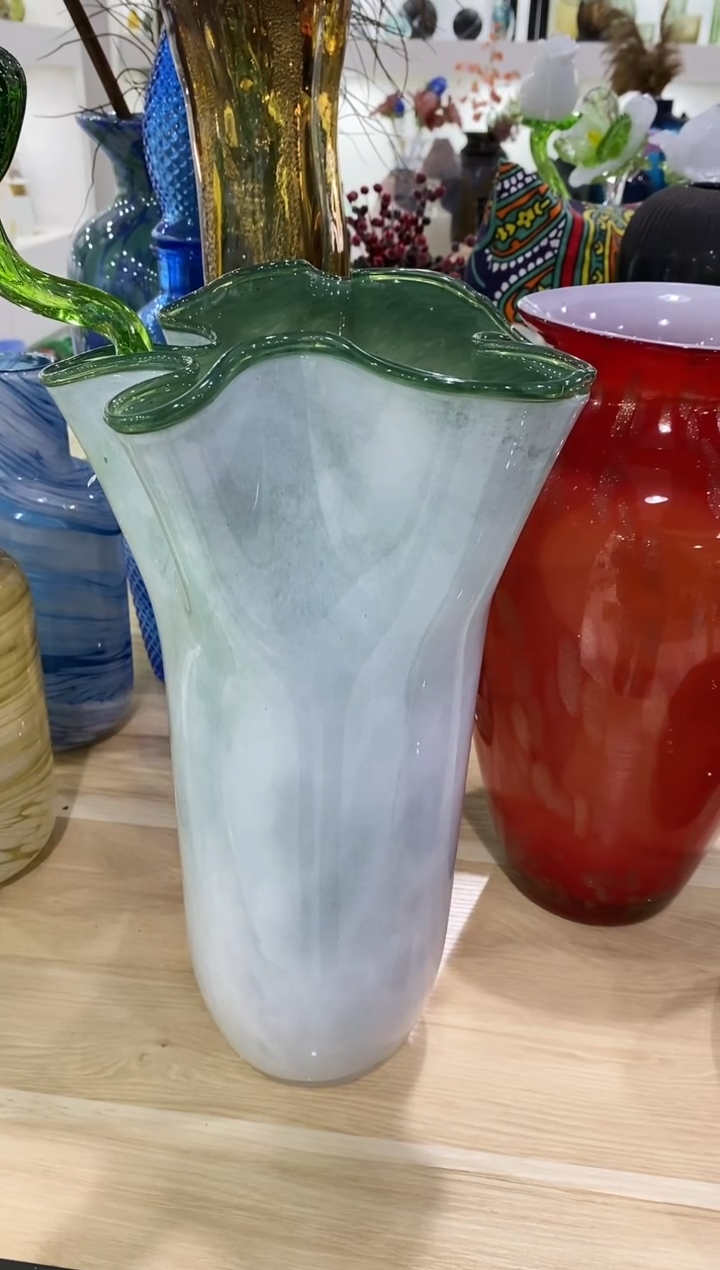 白***来慕忆家手作琉璃花瓶