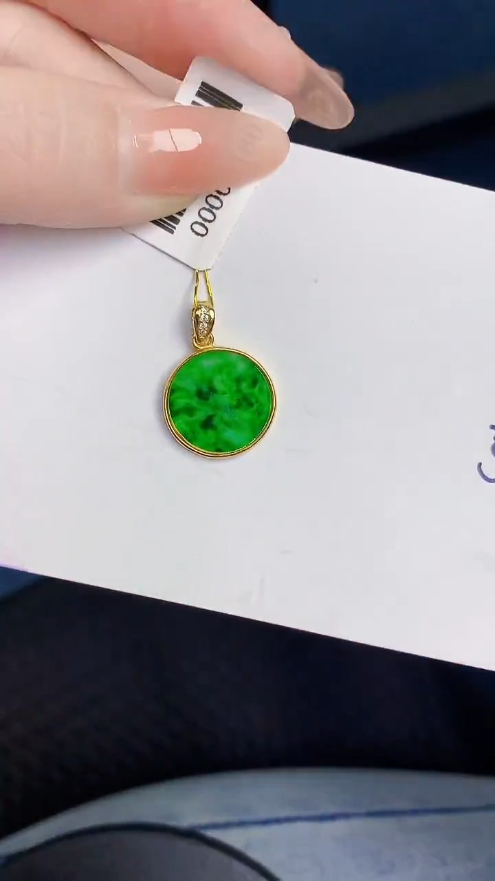 颈饰未镶嵌翡翠缅甸天然翡翠A货