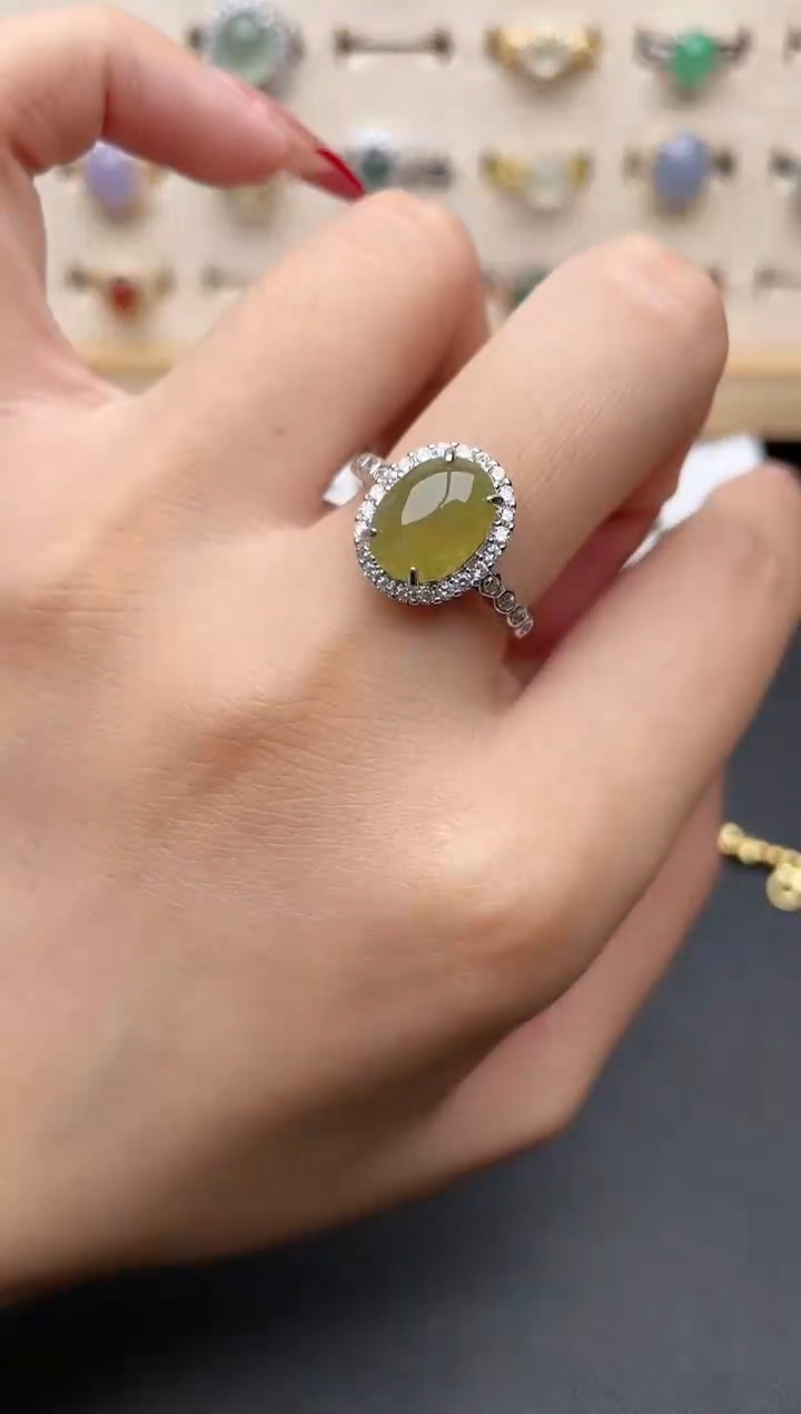 【闪购商品】翡翠戒指银S925镶嵌一物一证一礼盒