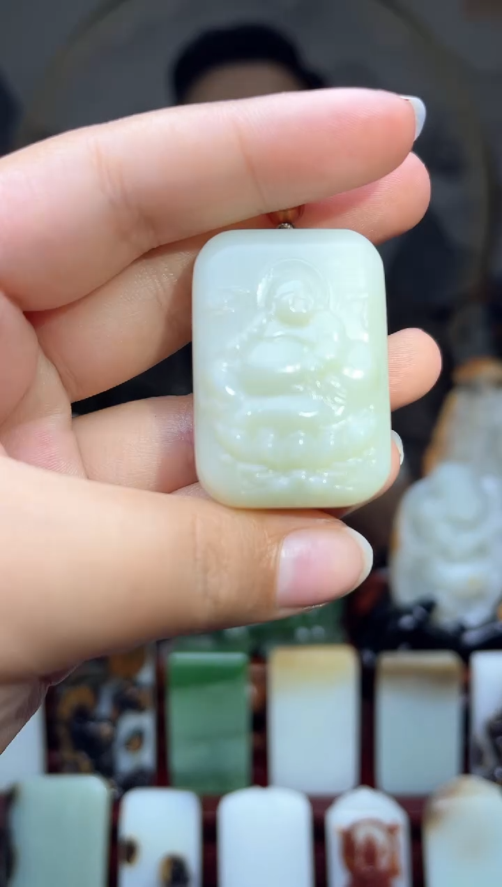 【闪购商品】和田玉吊坠未镶嵌16