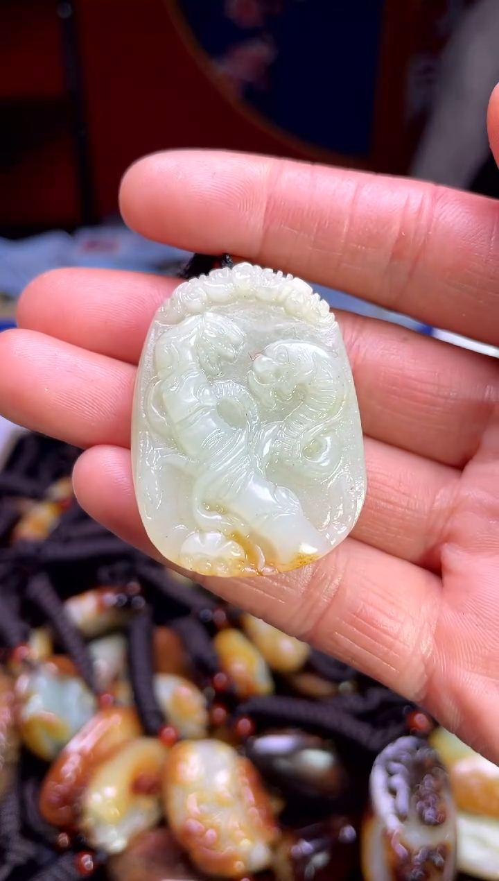 【闪购商品】和田玉颈饰未镶嵌1