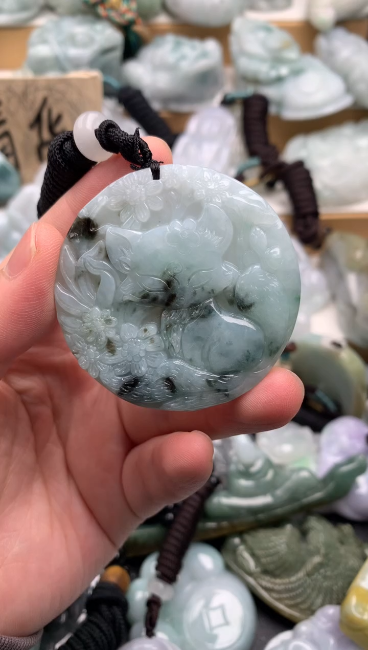 吊坠(不含链)未镶嵌翡翠1