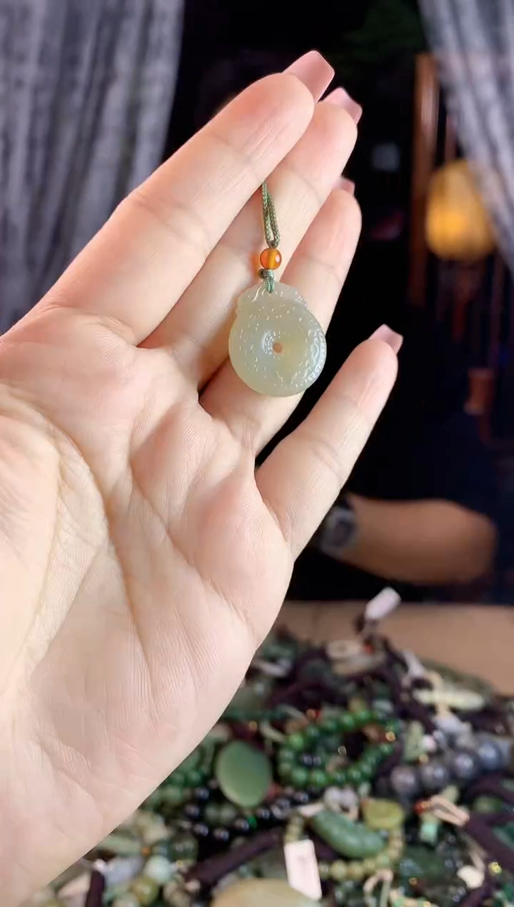 【闪购商品】和田玉挂件未镶嵌多样性发货拍一发一