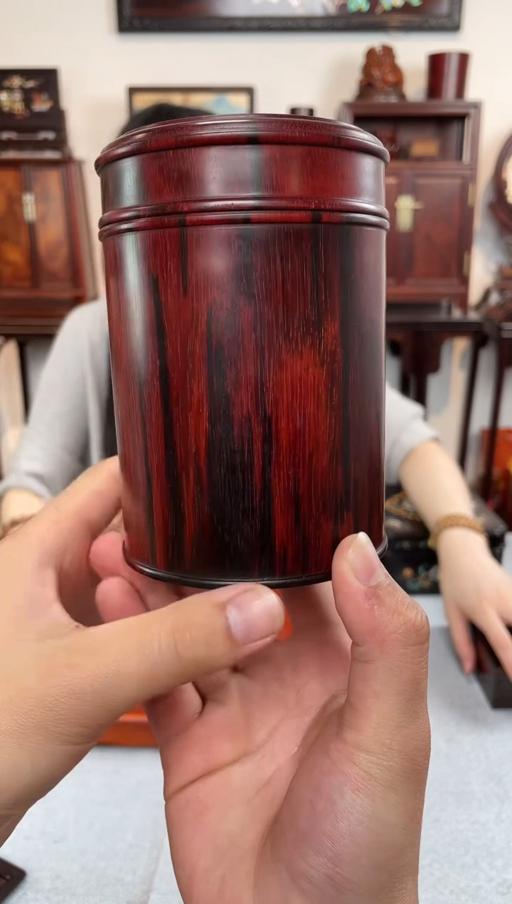 【闪购商品】紫檀木类成套家具茶叶罐