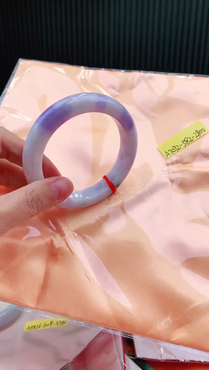 未镶嵌手镯翡翠111