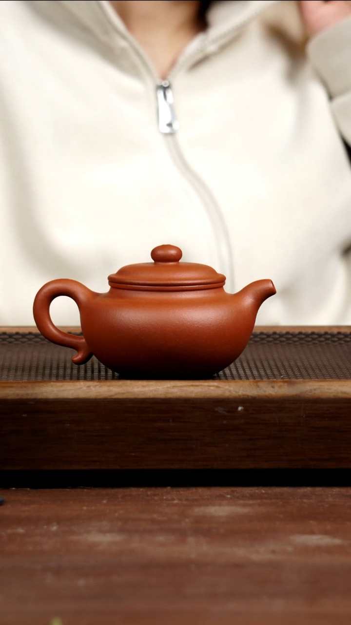 茶壶紫砂海*红降仿古275CC