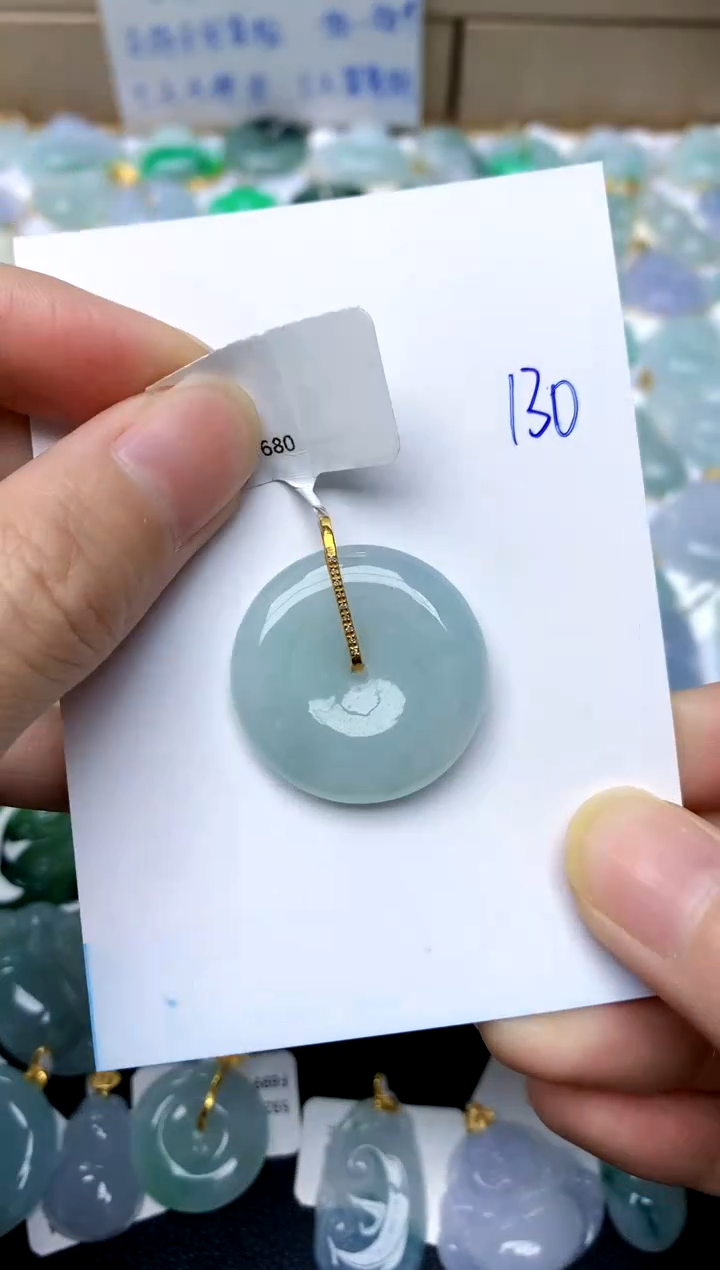 【闪购商品】翡翠颈饰18K金镶嵌130天然A货翡翠