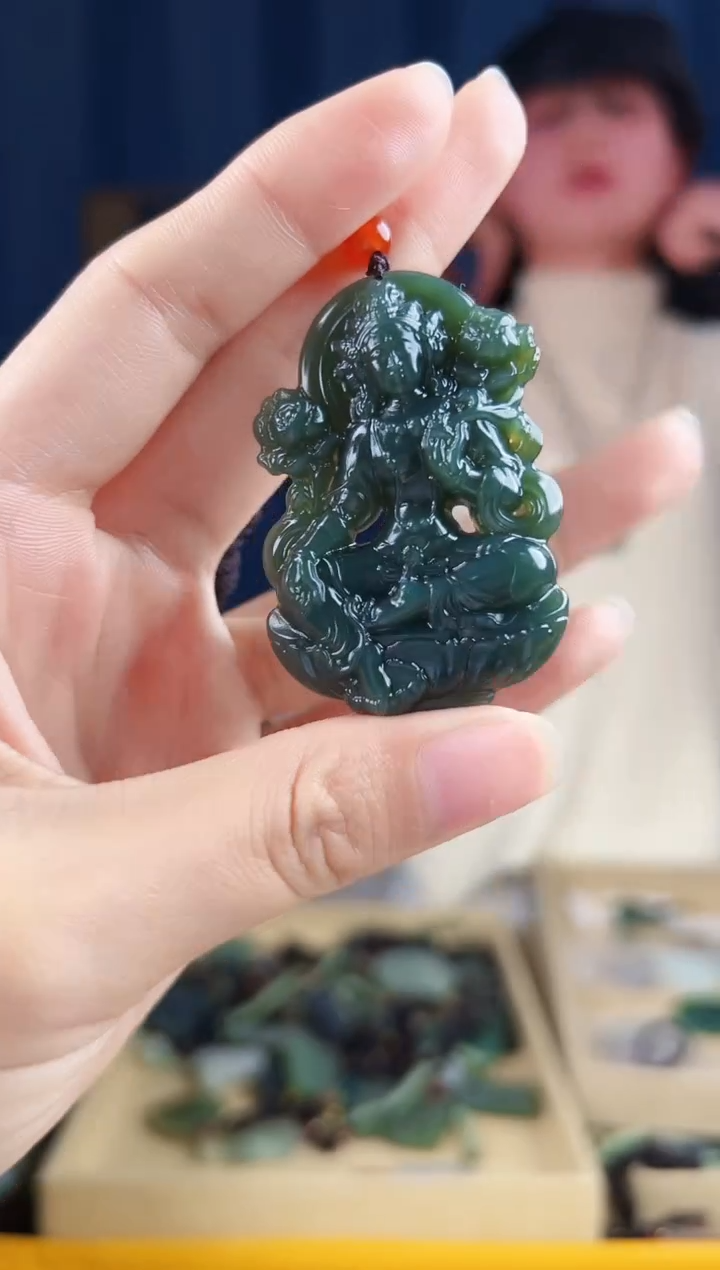 颈饰未镶嵌和田玉拍一发一，多样性发货