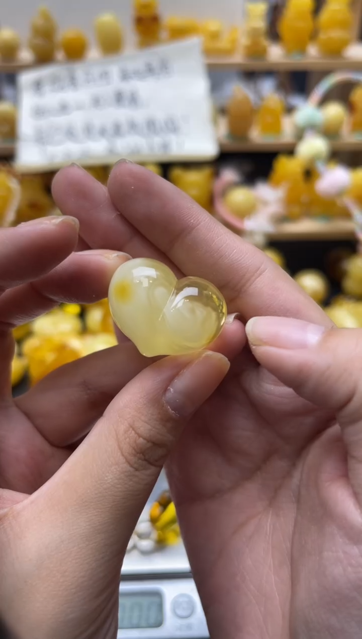 琥珀未镶嵌珠宝奇石051琥珀蜜蜡微瑕