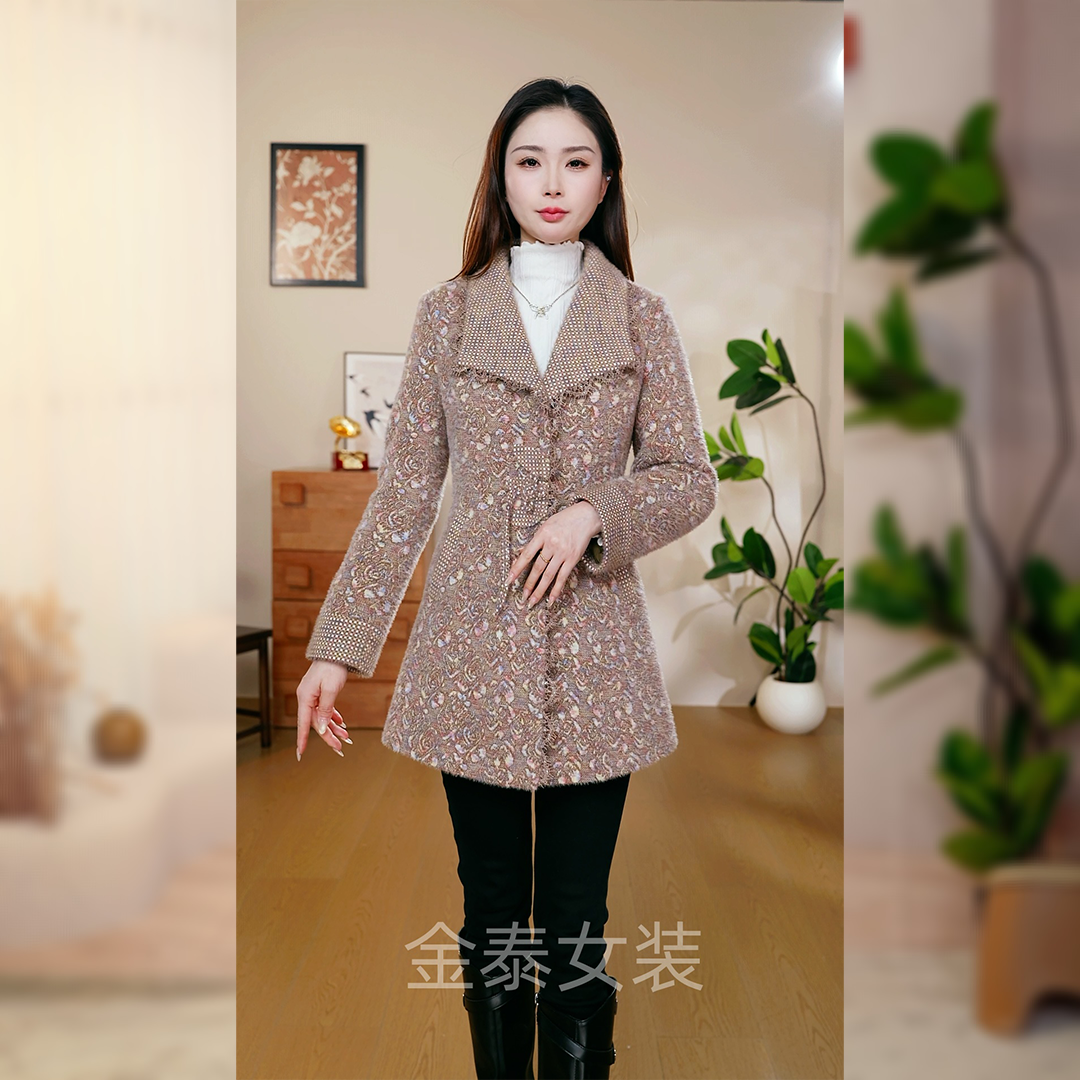 2【鎏熙女装】25A-976气质休闲秋冬外套时尚减龄外套女装