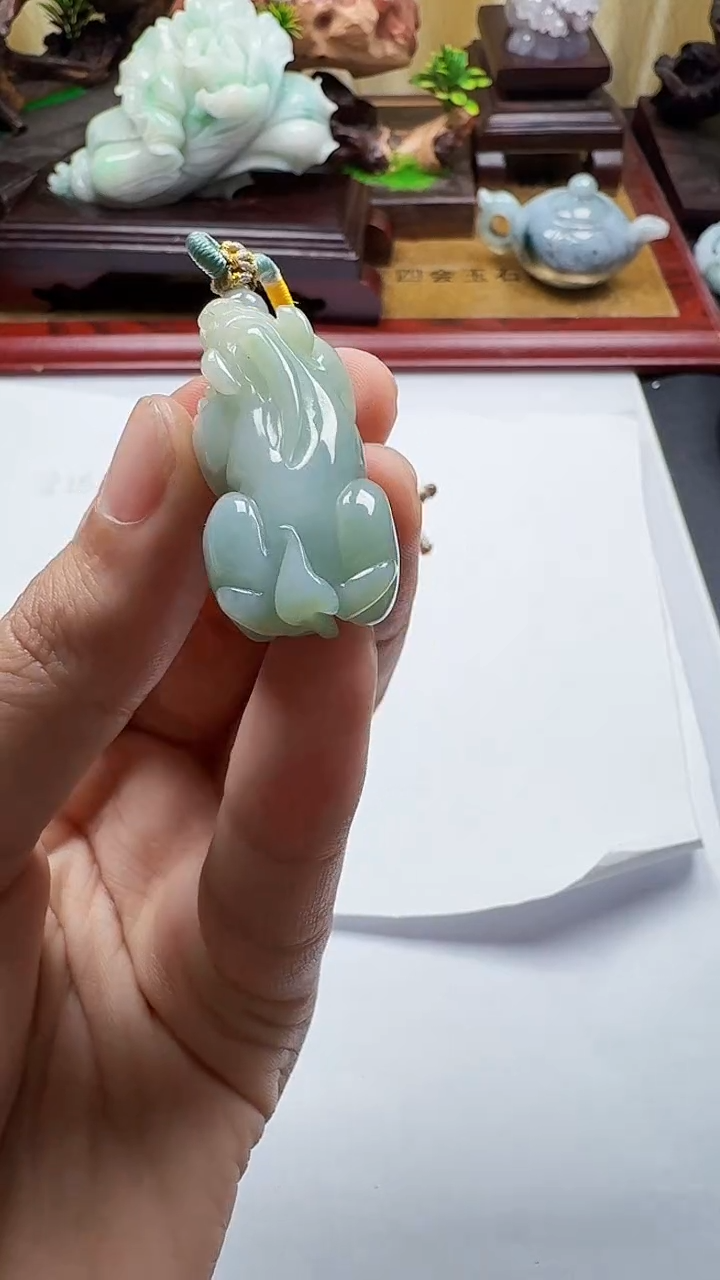 吊坠(不含链)未镶嵌翡翠1