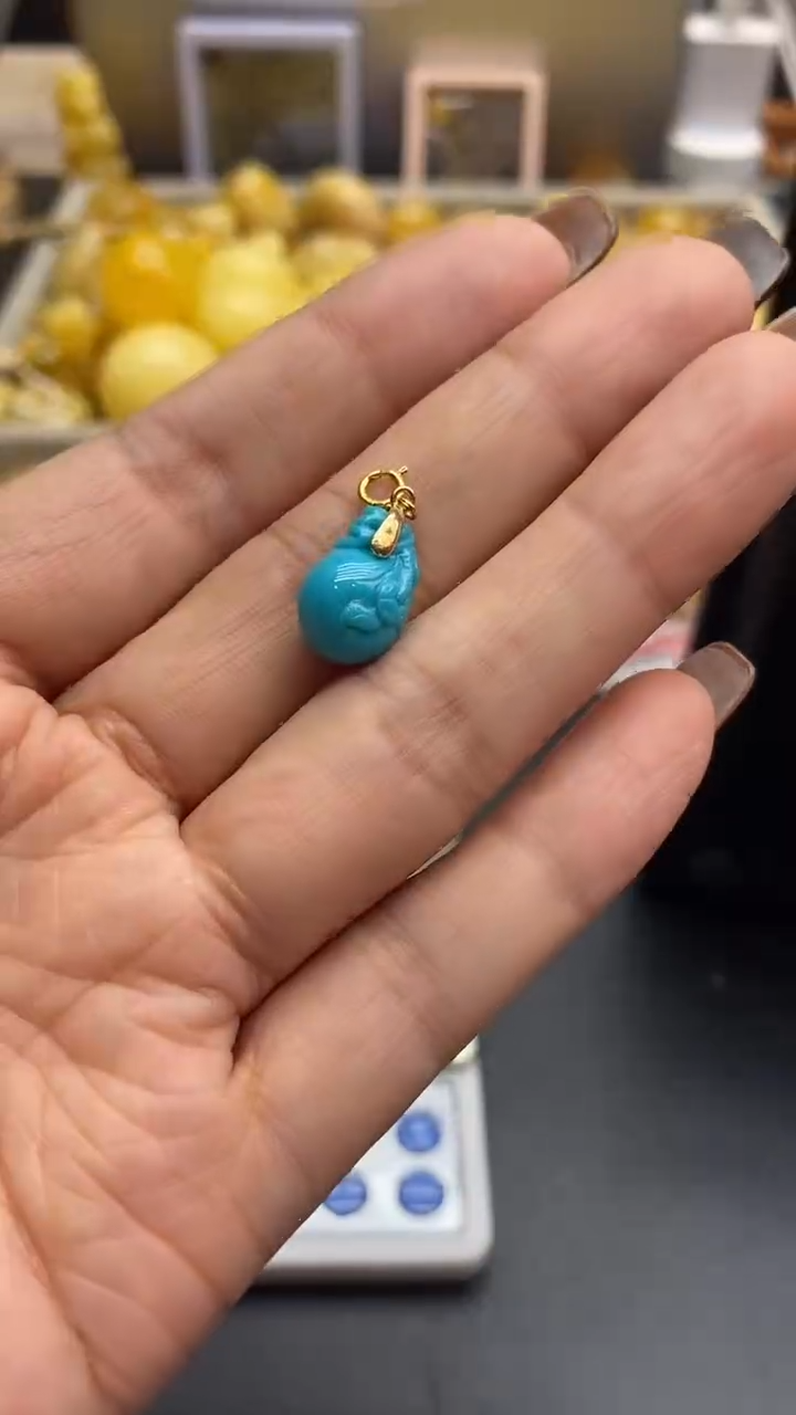 琥珀未镶嵌珠宝奇石红*瑰2627/6发1