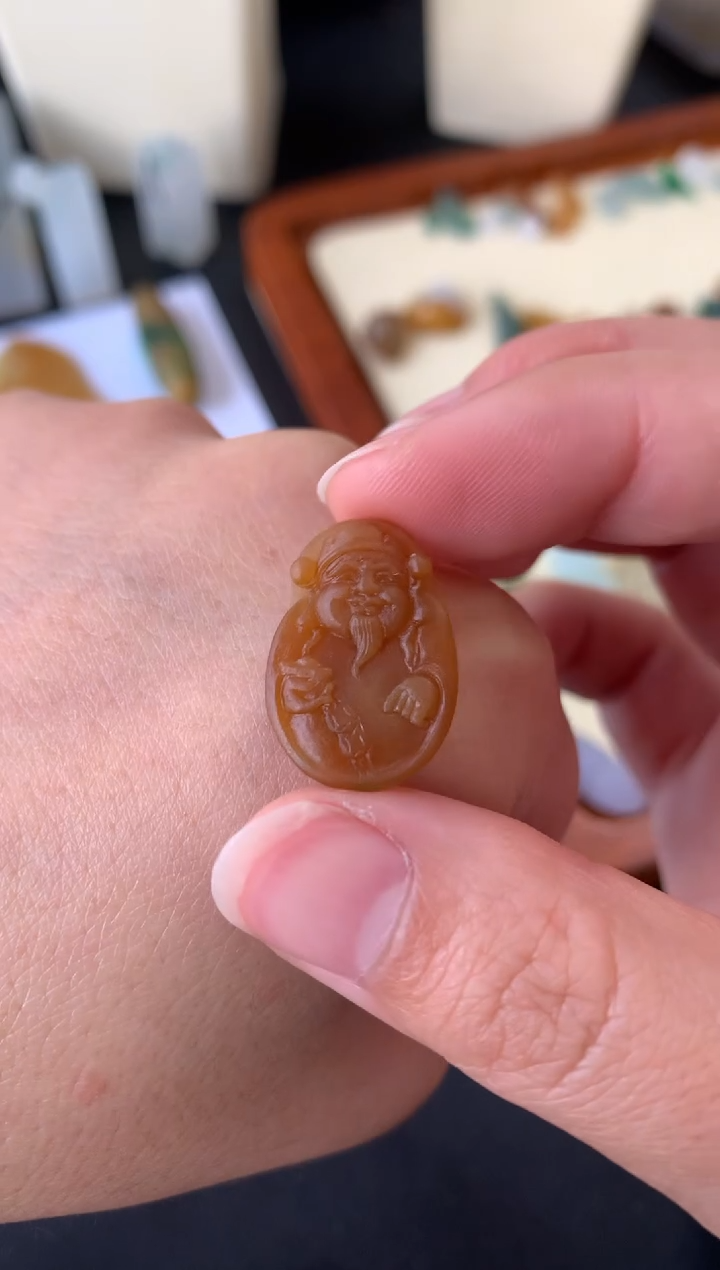 【闪购商品】定制翡翠未镶嵌翡翠