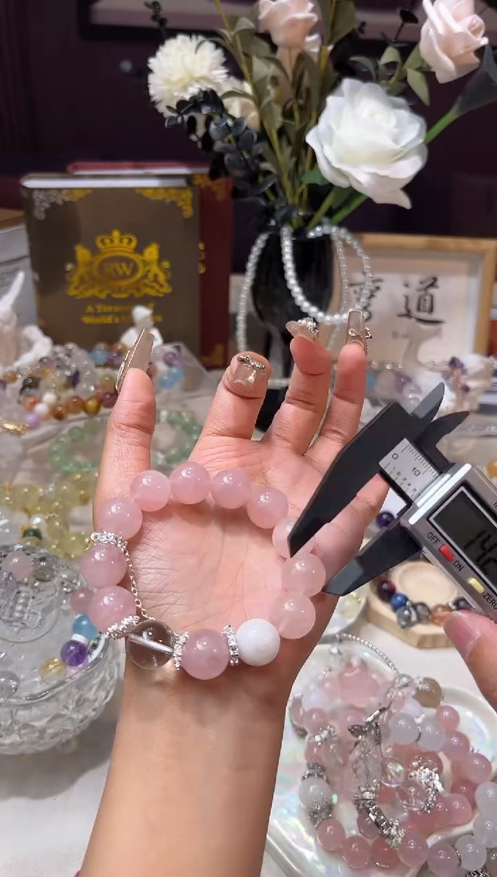 【闪购商品】水晶手链未镶嵌多样性发货发其一颜色微差