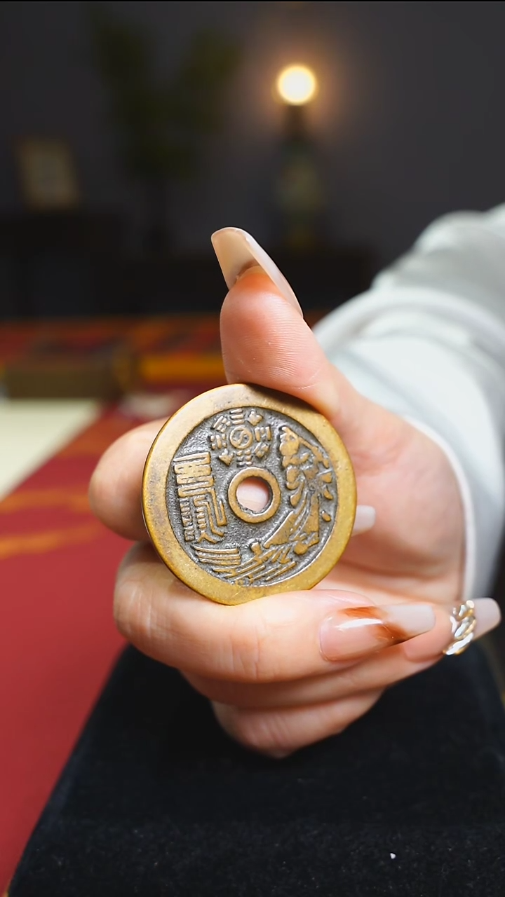 【闪购商品】铜山鬼背老君执剑踏祥云3.8cm/2444