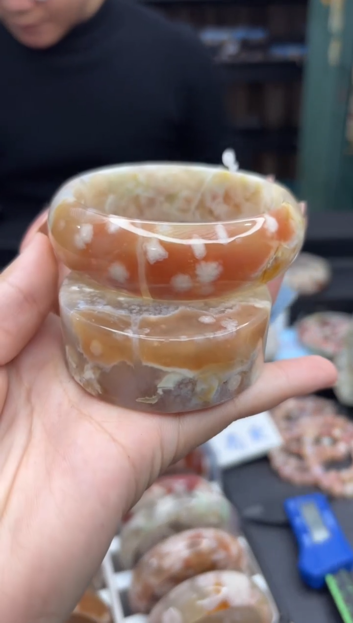 【闪购商品】石英质玉手镯未镶嵌78（63圈赠送镯心）