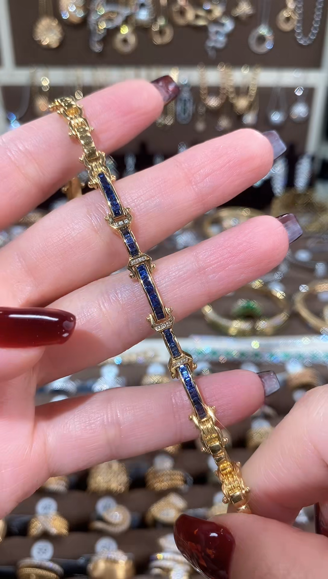 【闪购商品】蓝宝石手链18K金镶嵌18K金蓝宝钻石环扣手链17