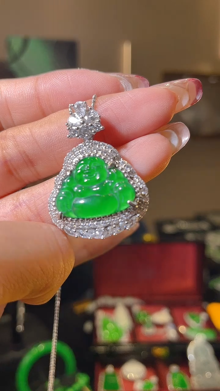 【闪购商品】翡翠吊坠(不含链)银S925镶嵌天然翡翠A货