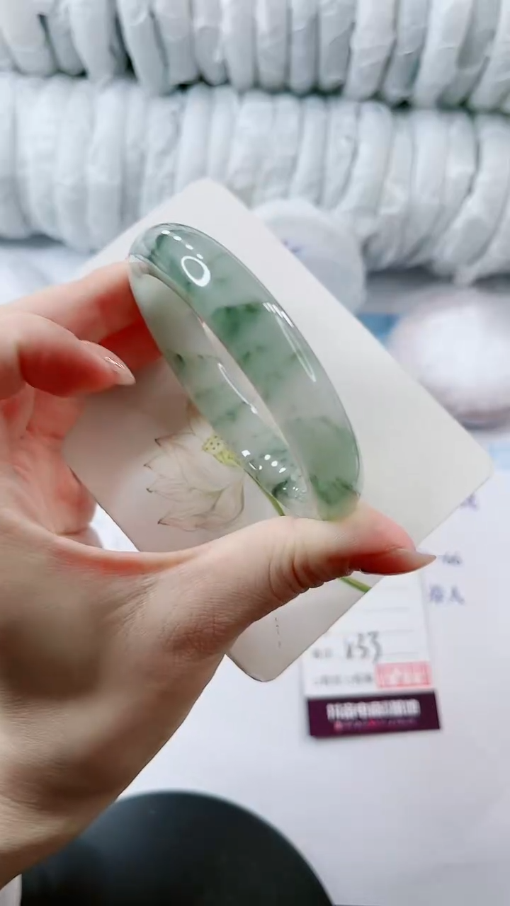 【闪购商品】石英质玉手镯未镶嵌多样性发货V33