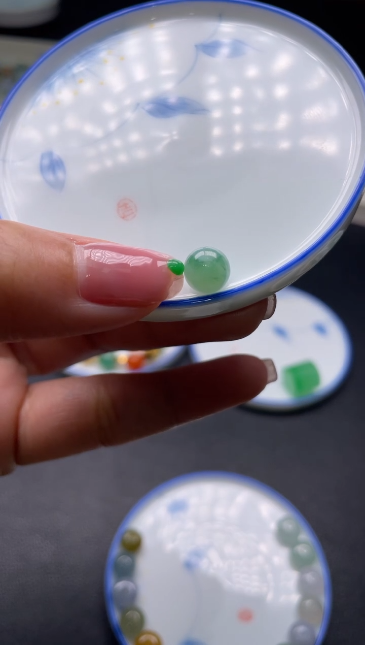 【闪购商品】定制翡翠未镶嵌啊A888