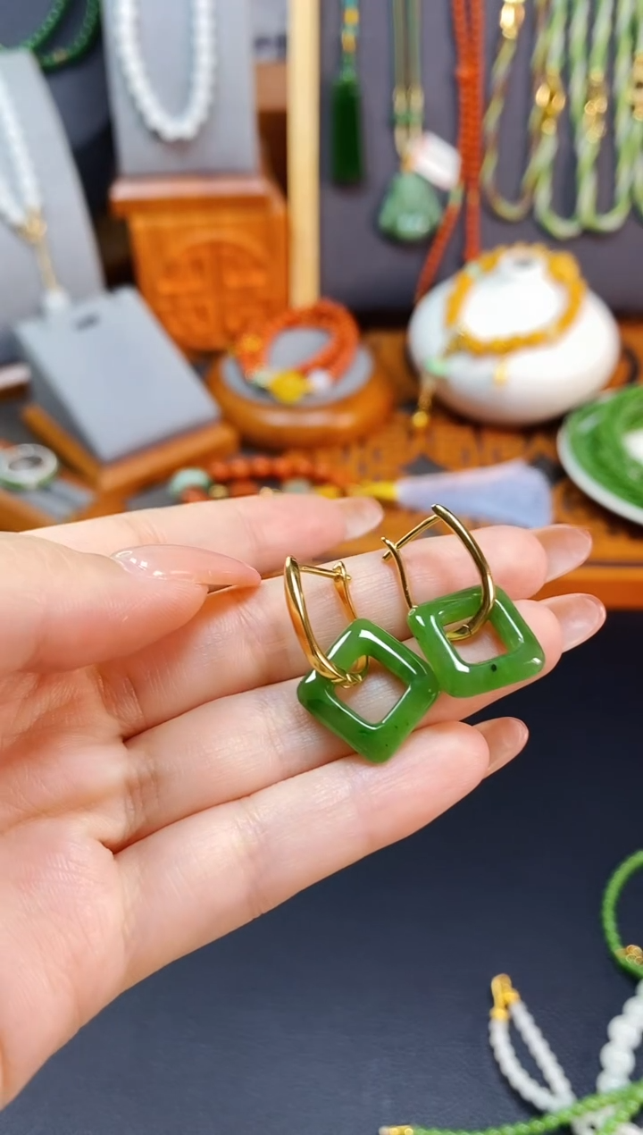 银S925镶嵌和田玉耳环碧玉方形耳环