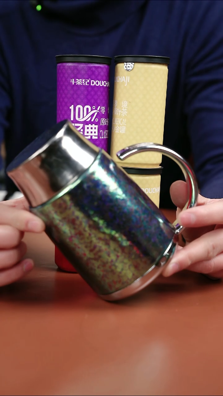 辉哥粉丝福利 茶忆办公杯+3罐稻米+1罐咕咕 绿色