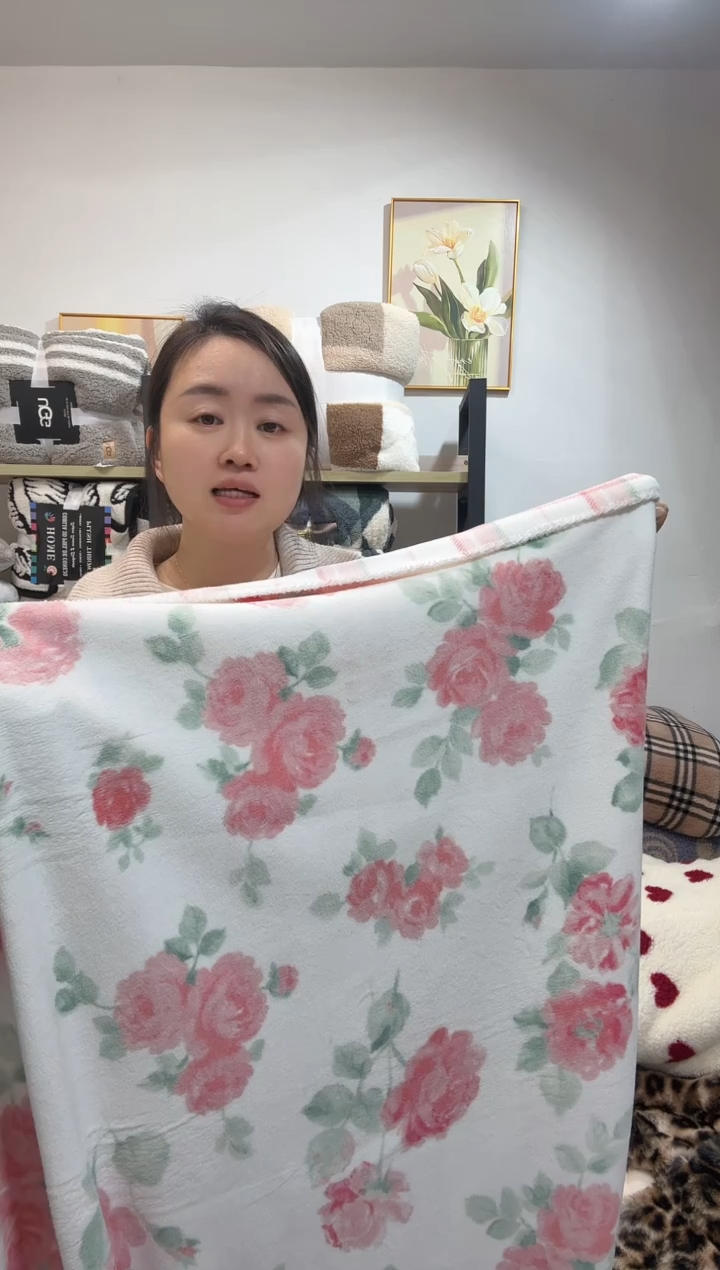 聚酯纤维200*230白底牡丹床单