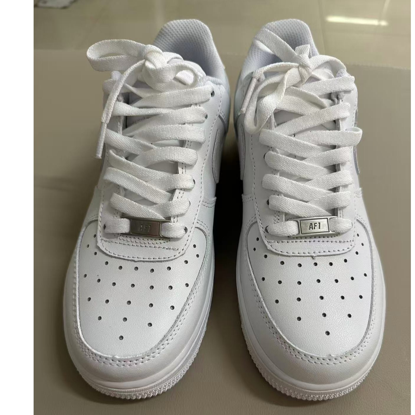 小白鞋板鞋 女款36-39 男40-44 正码正拍