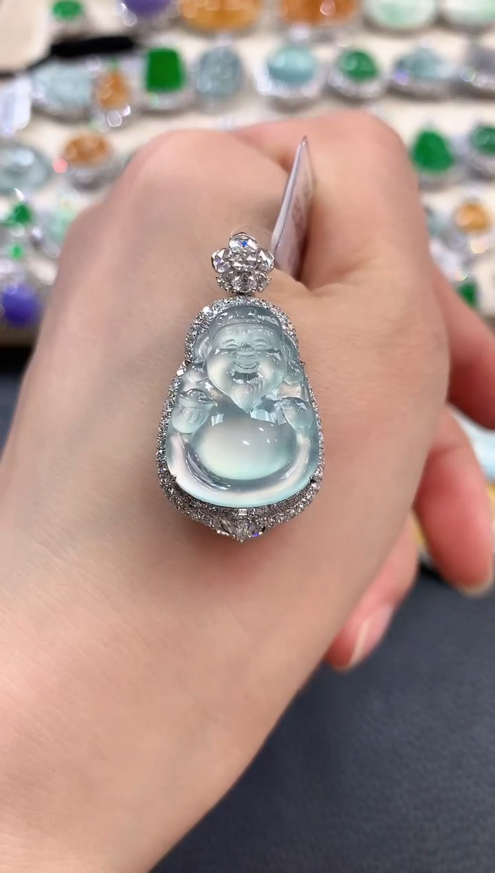 【闪购商品】翡翠吊坠(不含链)18K金镶嵌m89       