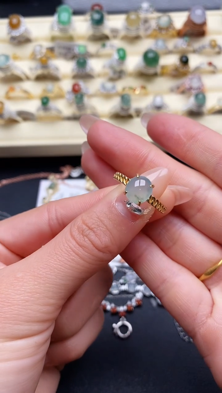 【闪购商品】翡翠戒指银S925镶嵌888888+7