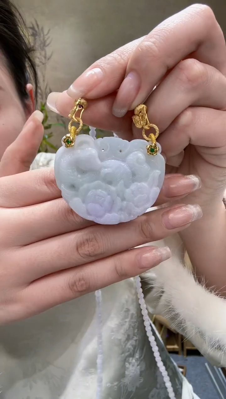 【闪购商品】翡翠颈饰未镶嵌吊坠