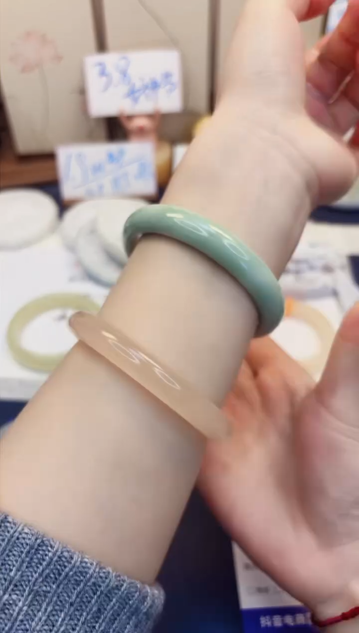 【闪购商品】石英质玉手镯未镶嵌182-翠玉-圈口58