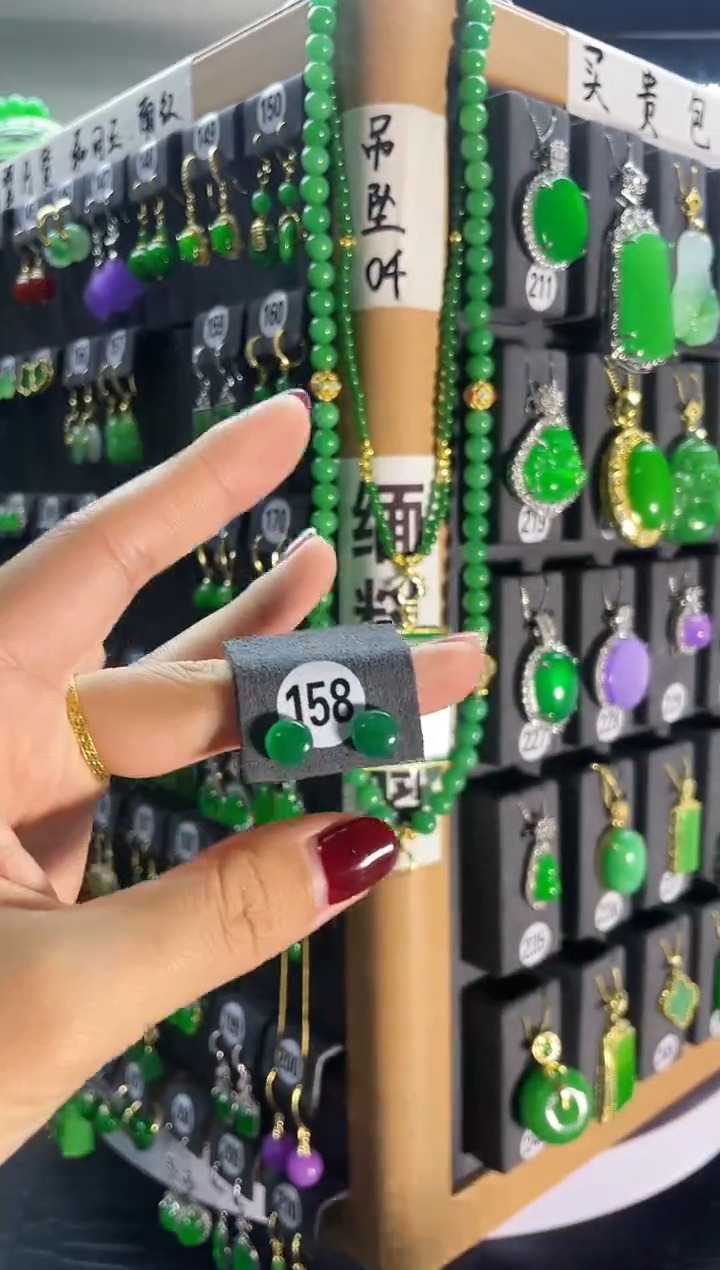 【闪购商品】翡翠耳饰银S925镶嵌158..