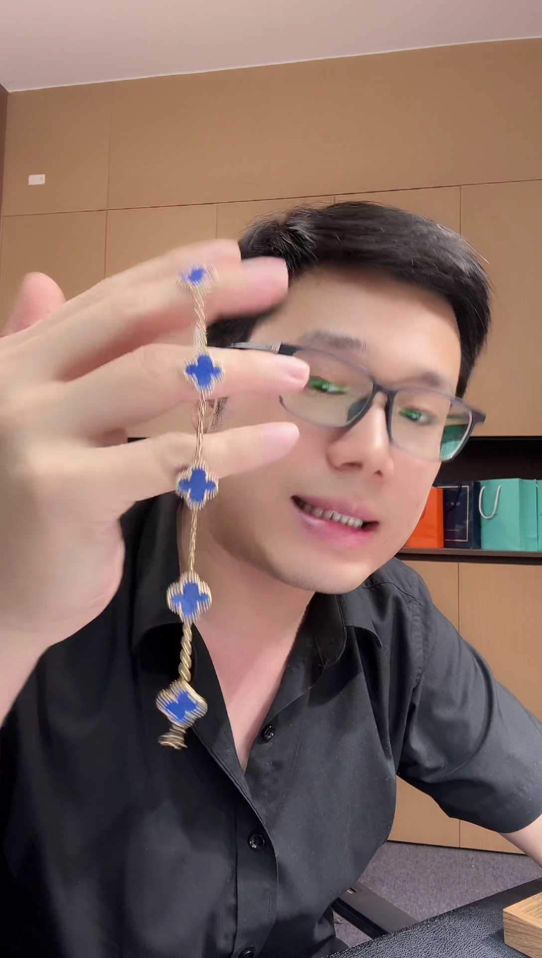 【闪购商品】玛瑙/玉髓手链18K金镶嵌蓝色k黄，五花手链GHJ