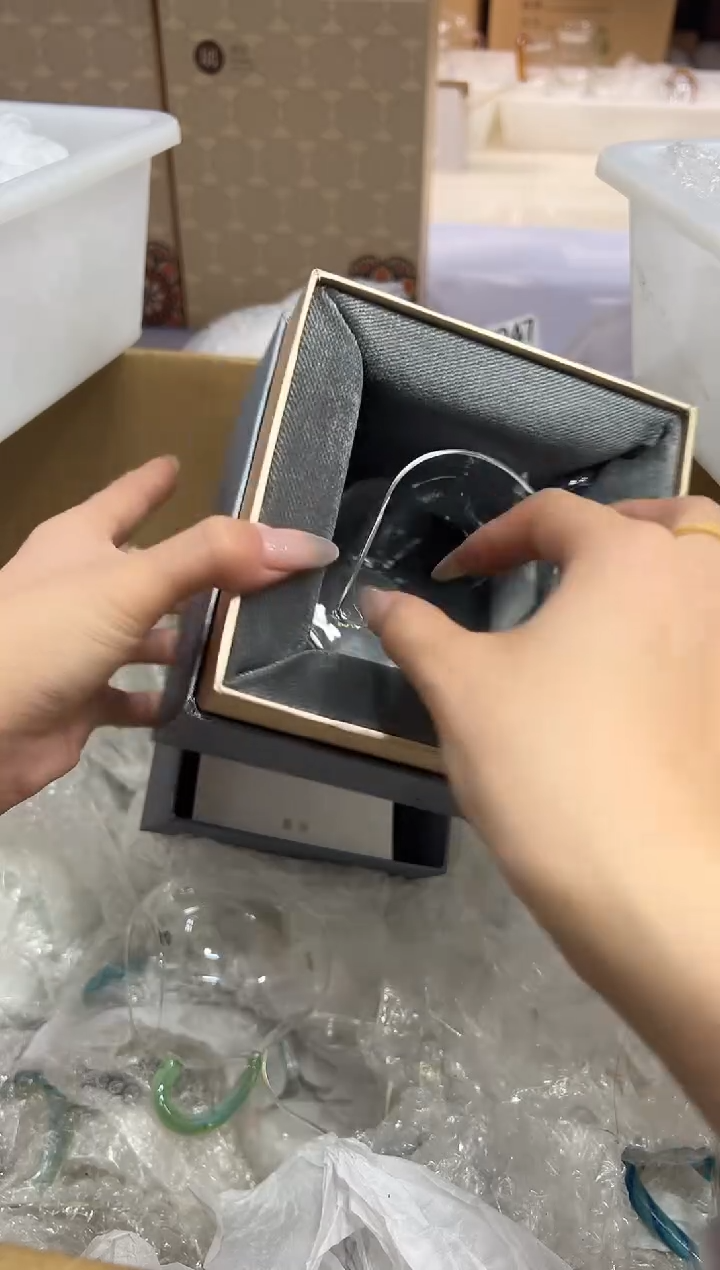 晶焱墨云礼盒包装