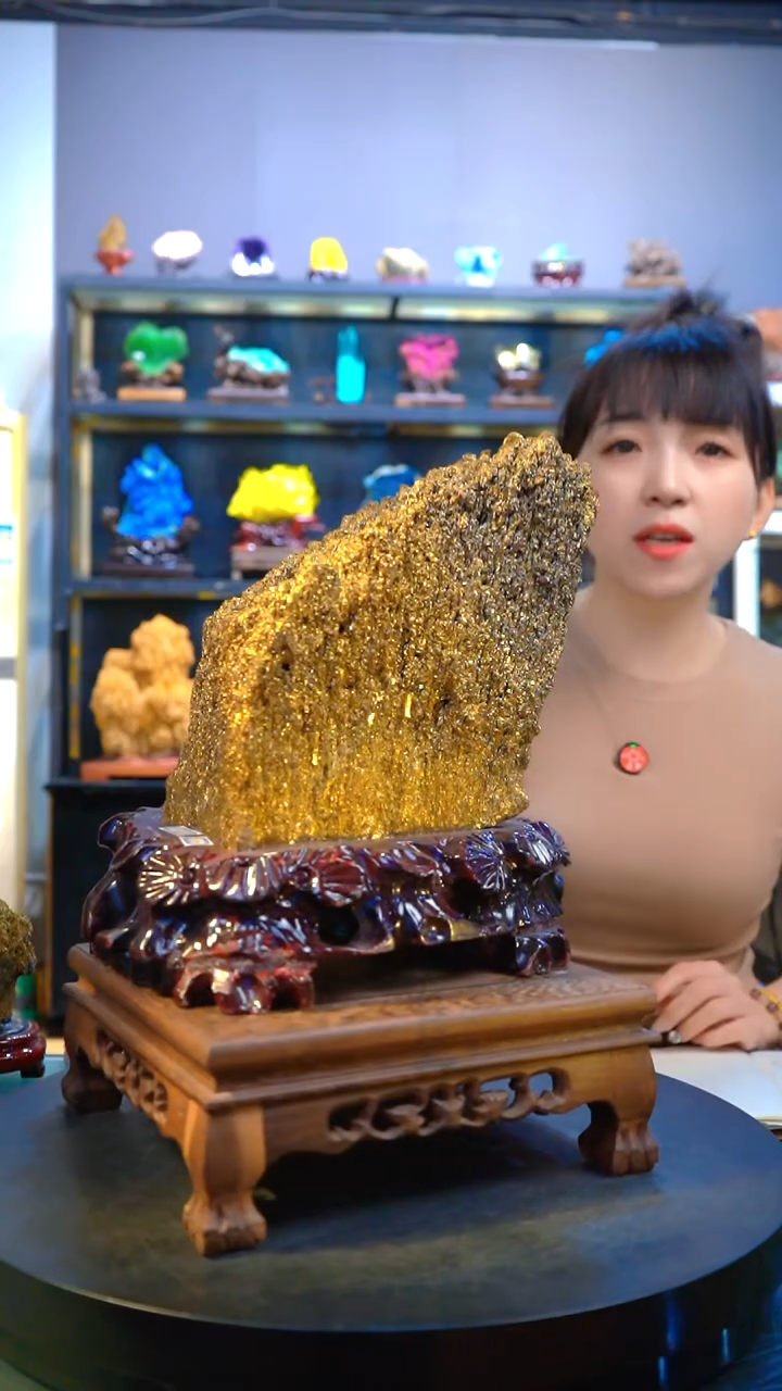 石材精品矿物晶体摆件