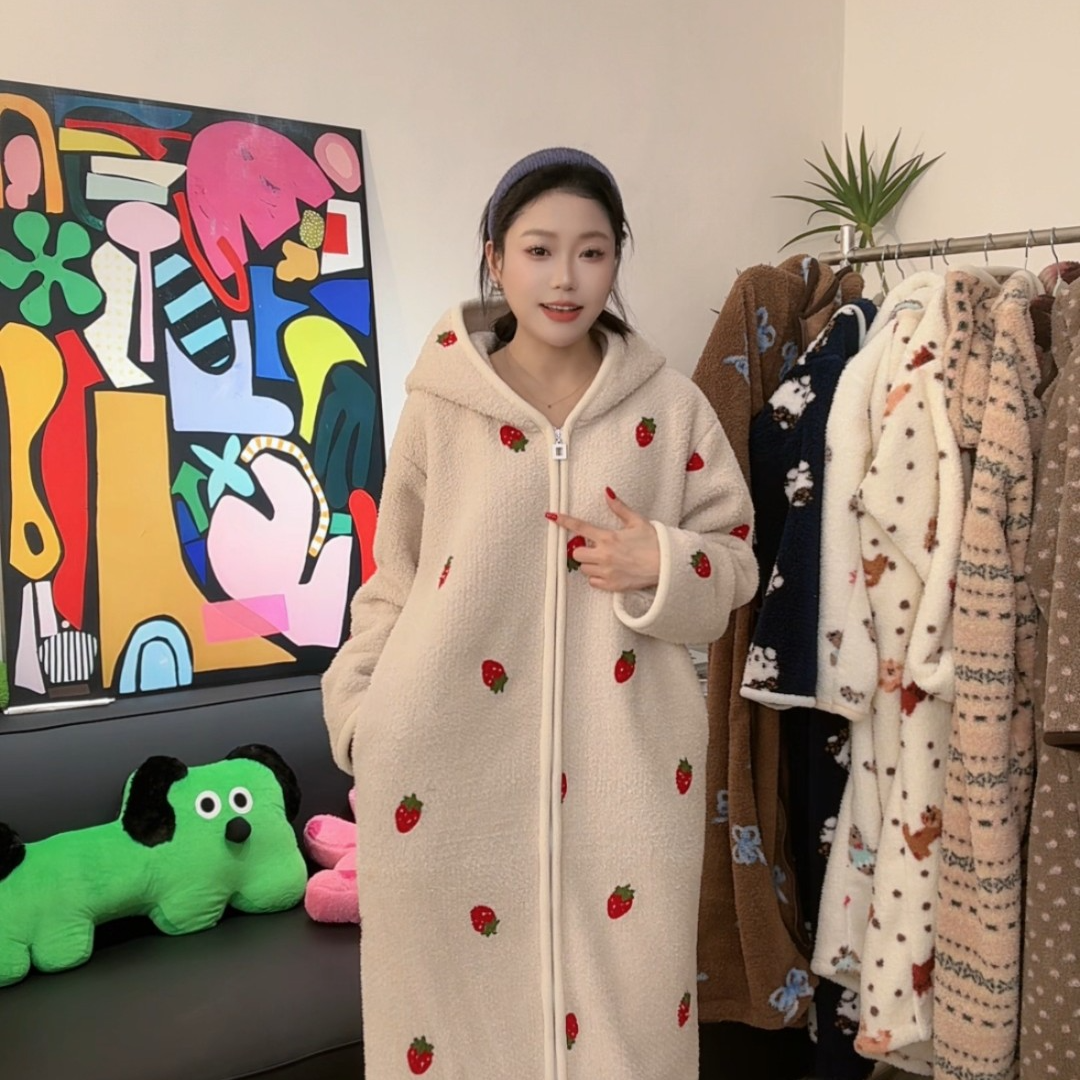 【行走的被窝】杨杨家2025冬季新款松糕绒保暖舒适睡衣外套