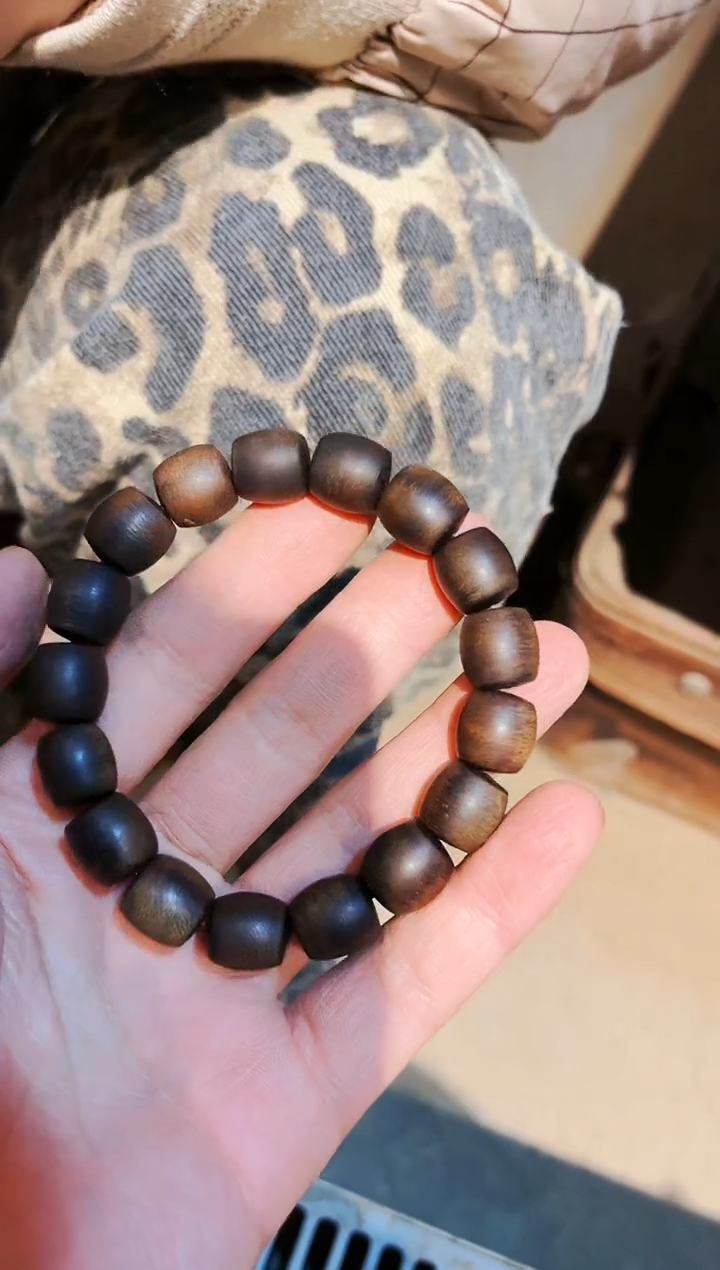 【闪购商品】沉香木手串七七精品优选链接3748588