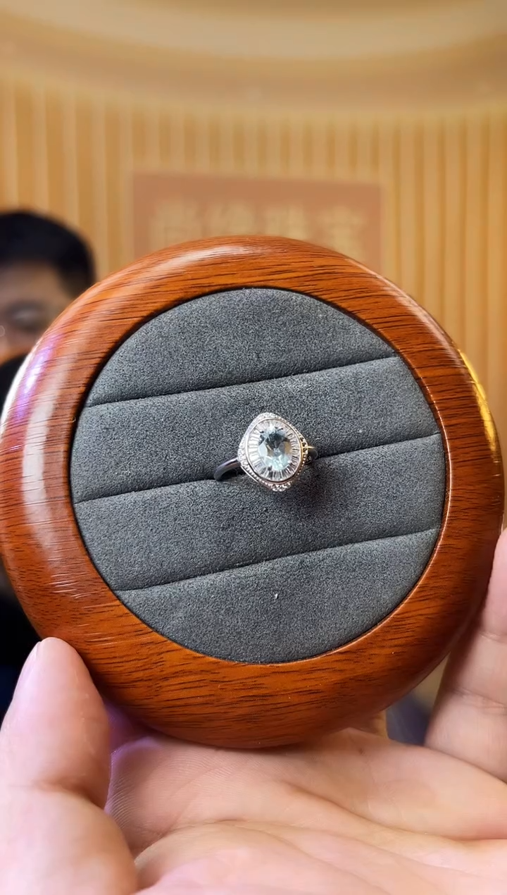 【闪购商品】海蓝宝石戒指银S925镶嵌海蓝宝